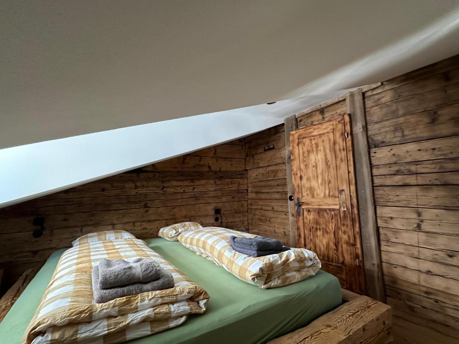Apartamento Chasa Veglia *